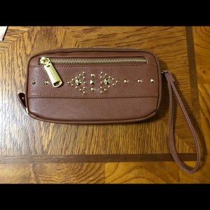 Steve Madden leather wristlet